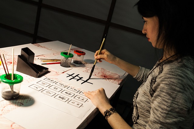 Kaligrafia japońska – sztuka japońska, która uwrażliwi zmysł estetyki